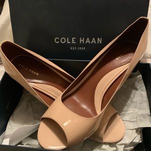 New Ladies Cole Haan Open Toe Patent Leather Pumps